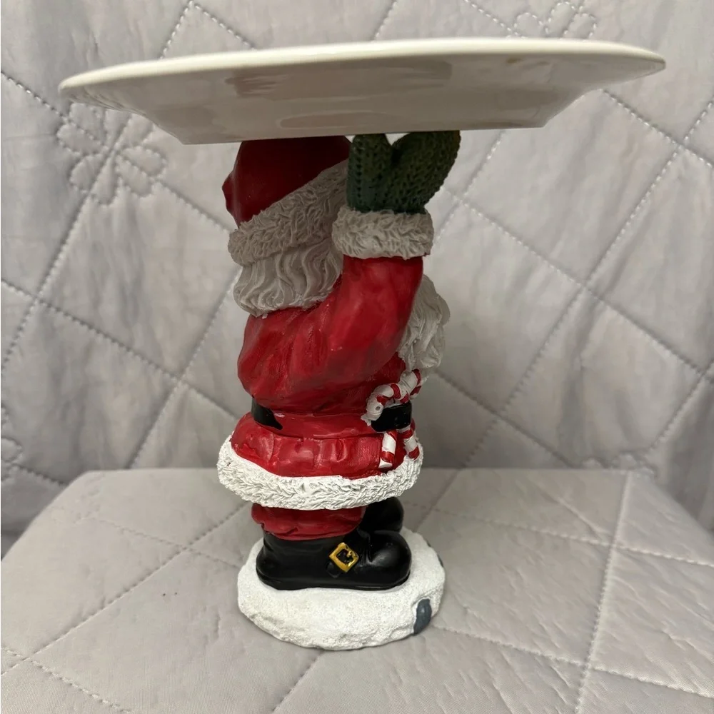 HAOHIZE Resin Santa Claus figurine functioning as a snack or dessert holder